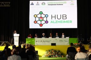 El alzheimer en personas LGTBIQ+ y en aquellas con síndrome de Down: dos retos que necesitan trabajo conjunto