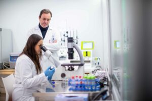 FUNDELA reclama mayor financiación en la investigación contra la ELA: “Visibilizar la enfermedad no es suficiente”