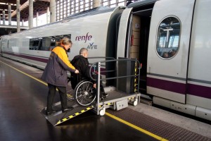 accesibilidad-trenes-operadores-renfe