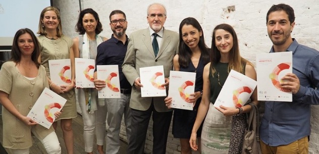 El 20% de los españoles no contrataría ni conviviría con un paciente de hepatitis C