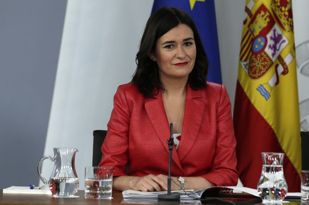 La ministra de Sanidad Consumo y Bienestar Social, Carmen Montón, durante su intervención en la rueda de prensa posterior al Consejo de Ministros.