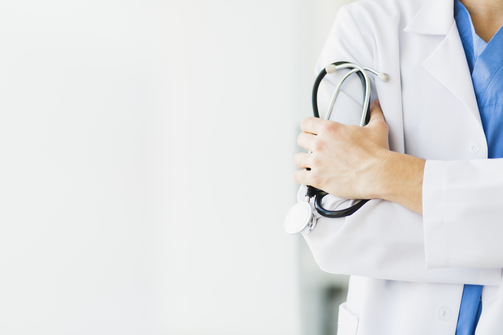El 85% de los médicos españoles está insatisfecho con su salario