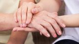 Atención personal y vida autónoma para pacientes de ELA Atención personal y vida autónoma para pacientes de ELA