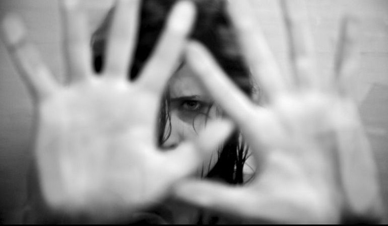 Detectar la violencia hacia las mujeres con discapacidad desde el ámbito sociosanitario