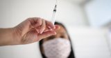 La FDA autoriza una dosis de refuerzo de las vacunas contra el Covid-19 para pacientes inmunodeprimidos
