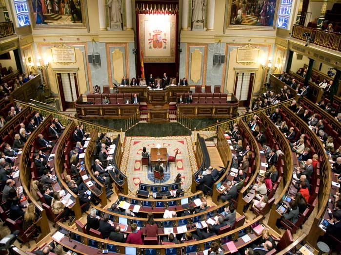 El Parlamento aprueba las bases para implantar la accesibilidad cognitiva