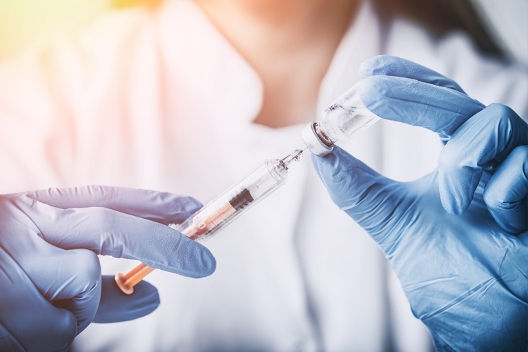 Combatir los bulos sobre las vacunas para proteger a los pacientes crónicos