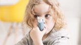 ¿Qué hacer en caso de una crisis asmática en el colegio? ¿Qué hacer en caso de una crisis asmática en el colegio?