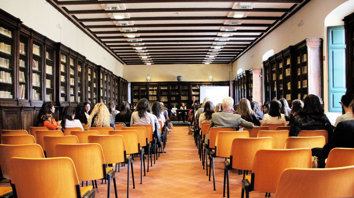 Charlas sobre el estudio e investigación de la ataxia
