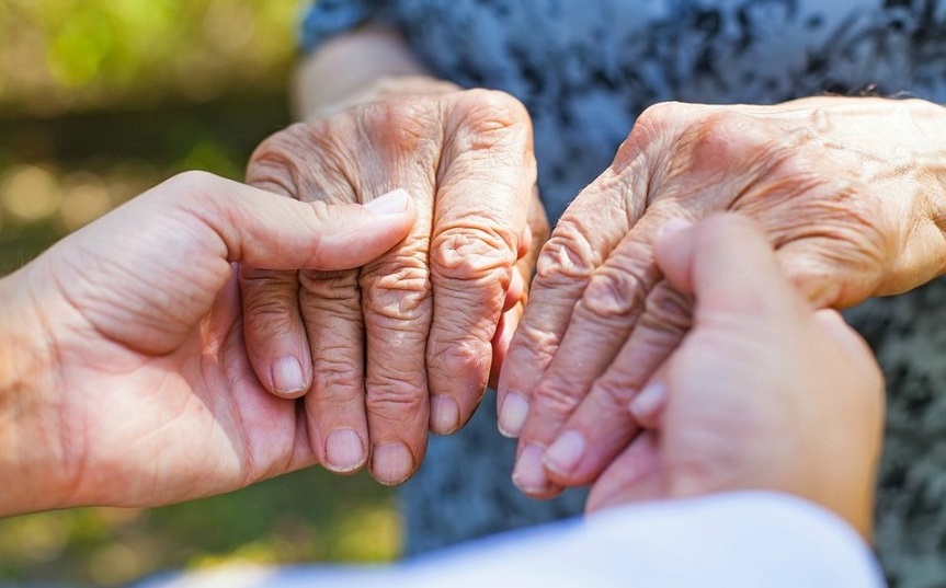 Formación en línea para cuidadores no profesionales de pacientes de párkinson