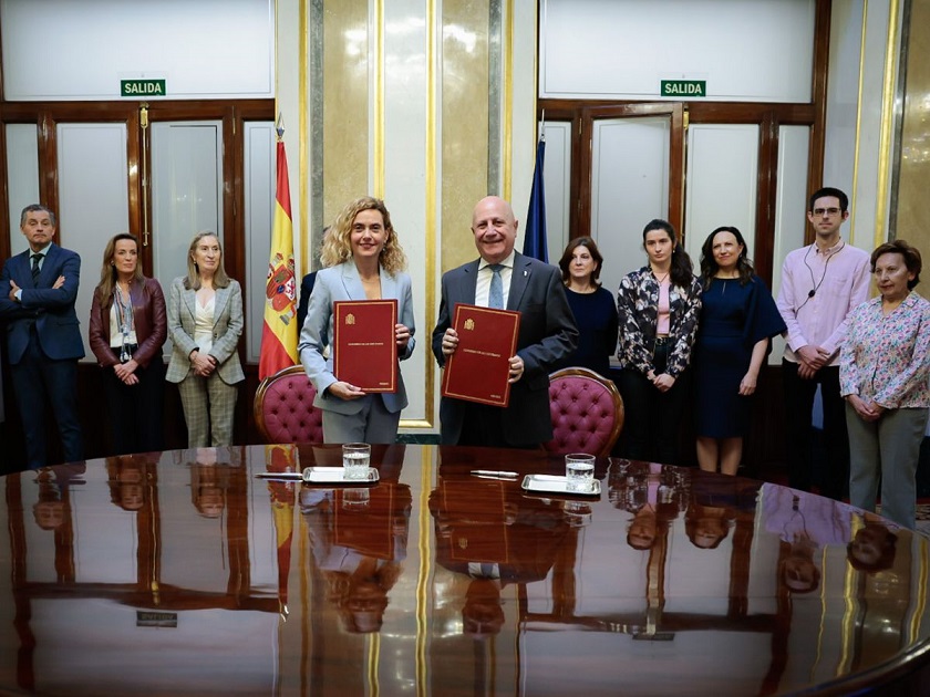 Convenio para la accesibilidad auditiva del Congreso de los Diputados