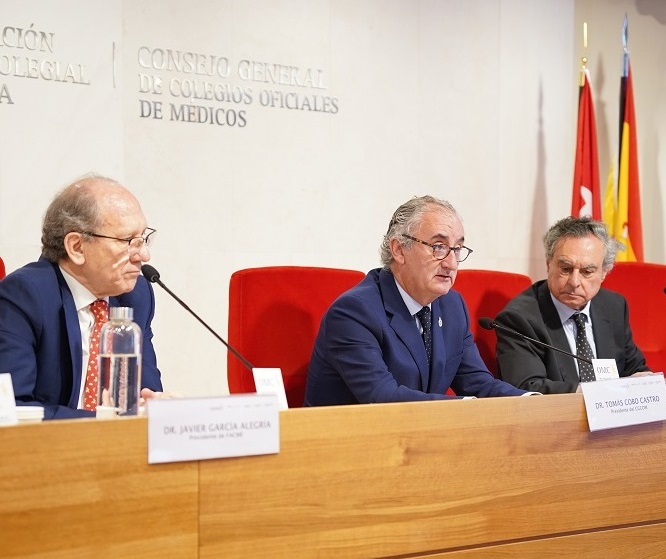 Los médicos proponen su reforma del Sistema Nacional de Salud