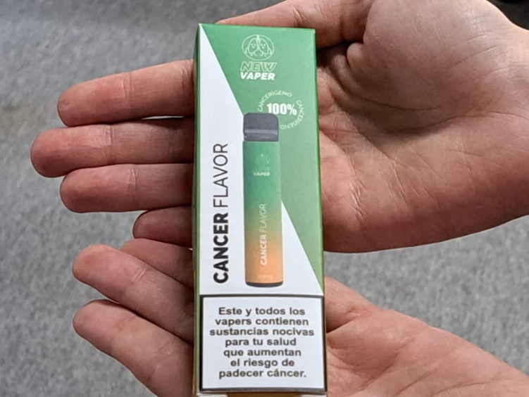 Dispositivo de vapeo con sabor a cáncer