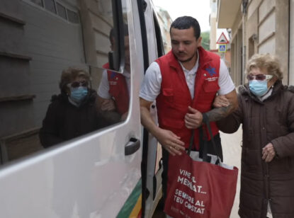 Las asociaciones valencianas siguen reclamando recursos básicos para pacientes tres meses después de la DANA