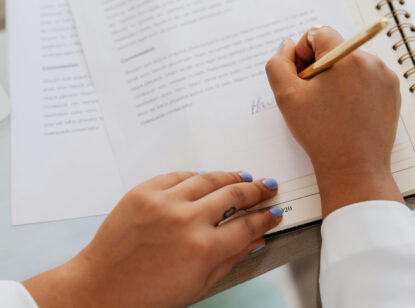 ¿Qué obligaciones tienen las asociaciones de pacientes?