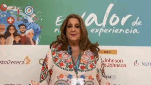 Iluminada Martín-Crespo (ALCER Madrid): «La adherencia al tratamiento no es solo un acto de disciplina médica»