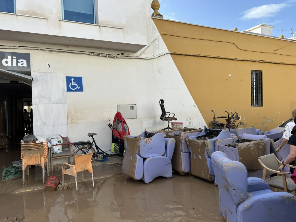 PUerta de Aguafa tras la DANA