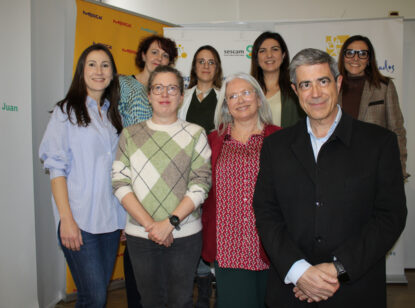 Merck y Castilla-La Mancha impulsan una escuela itinerante para formar a cuidadores en esclerosis múltiple