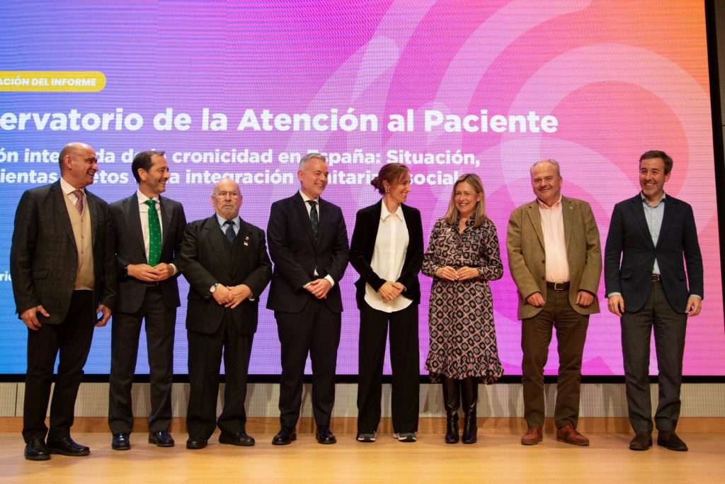 La POP cierra 2025 con dos informes que buscan mejorar la atención integrada y el uso de antimicrobianos