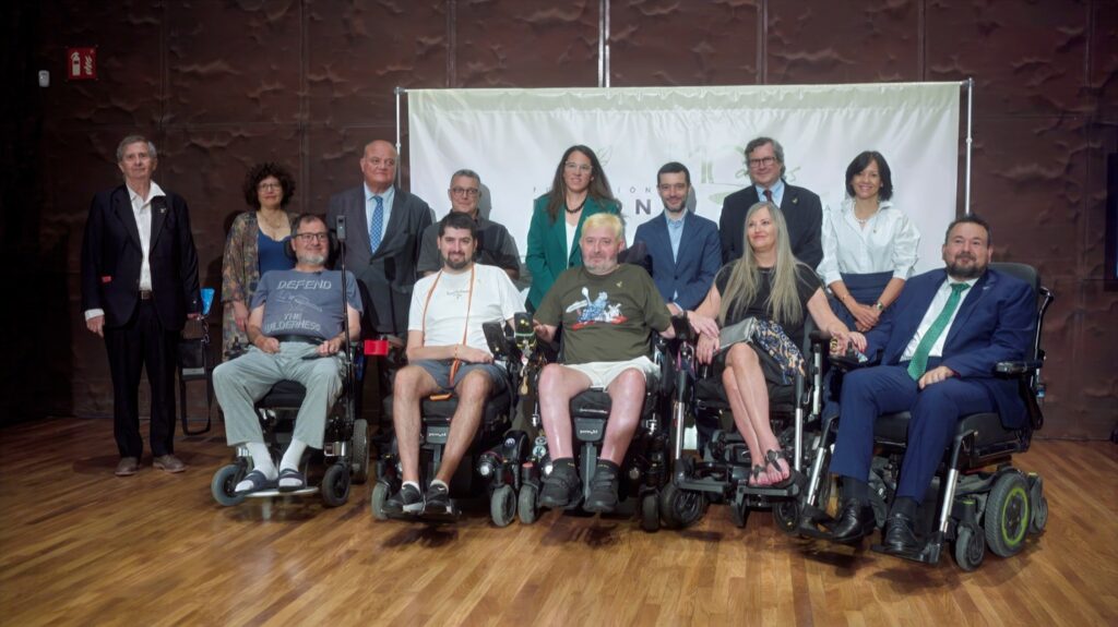 La Fundación Luzón celebró su décimo aniversario trabajando frente a la ELA